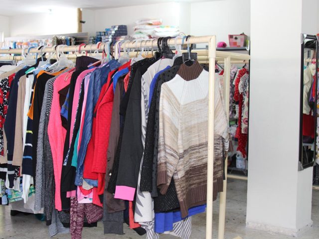 Donaciones de ropa: ¿qué pasos debes seguir? - Cáritas de Monterrey
